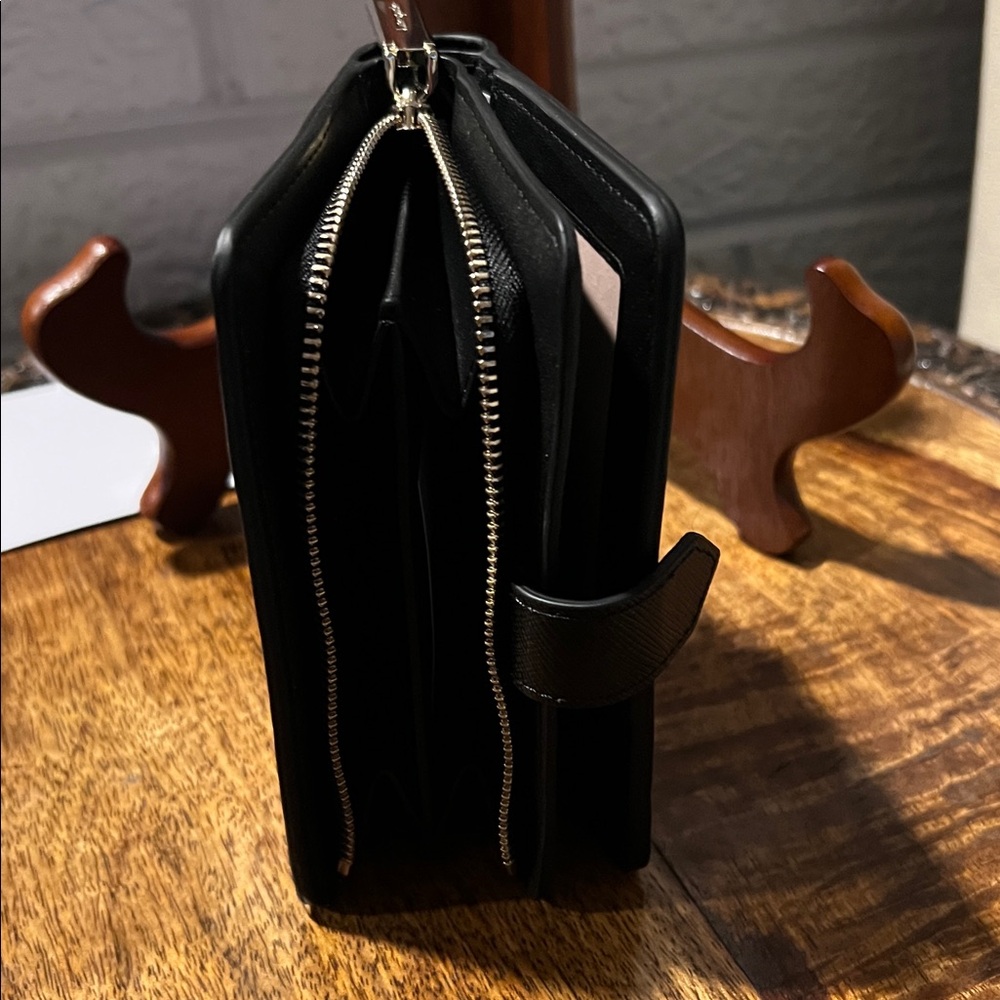 Kate Spade Black Zip Wallet Saffiano Leather - Picture 6 of 13